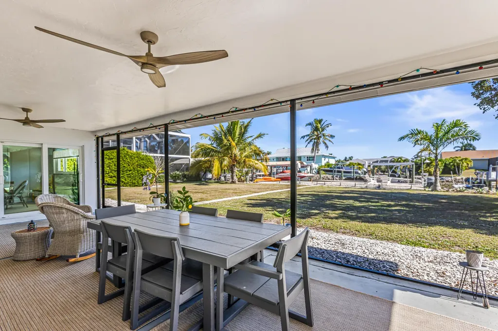 403 Grenada Avenue Naples FL 34113