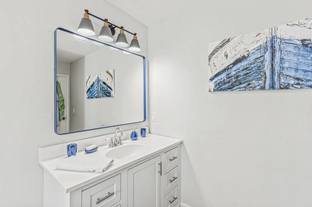 403 Grenada Avenue Naples FL 34113