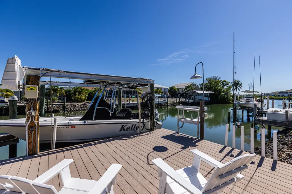 403 Grenada Avenue Naples FL 34113