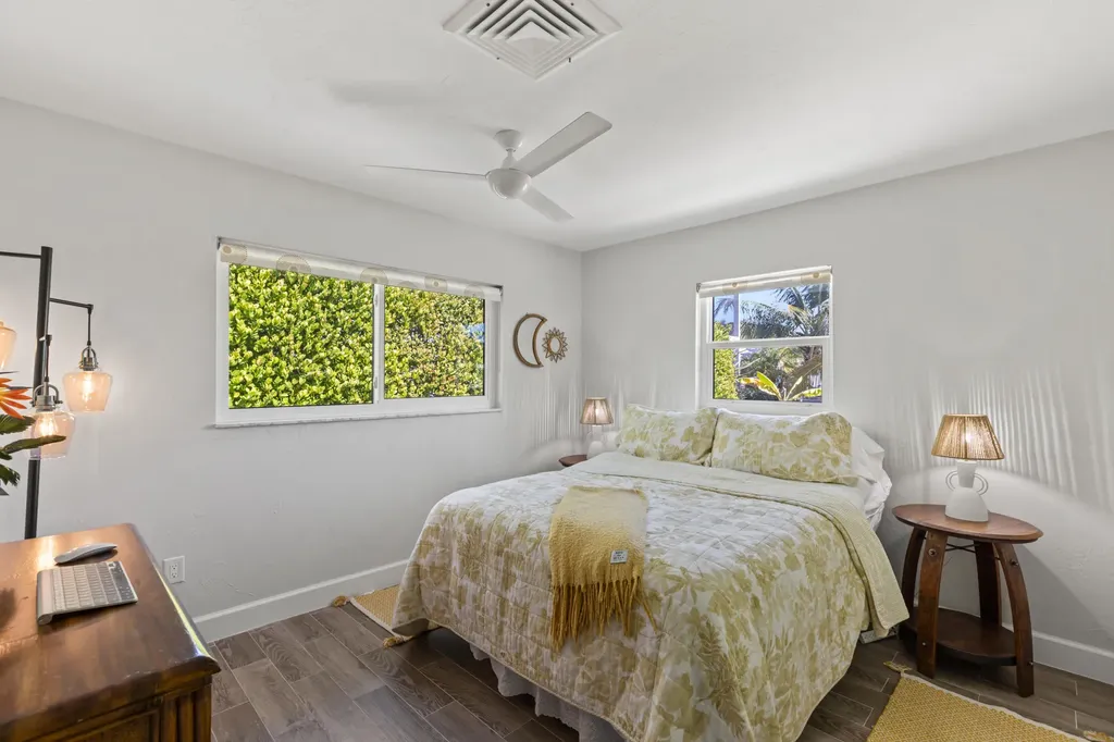 403 Grenada Avenue Naples FL 34113