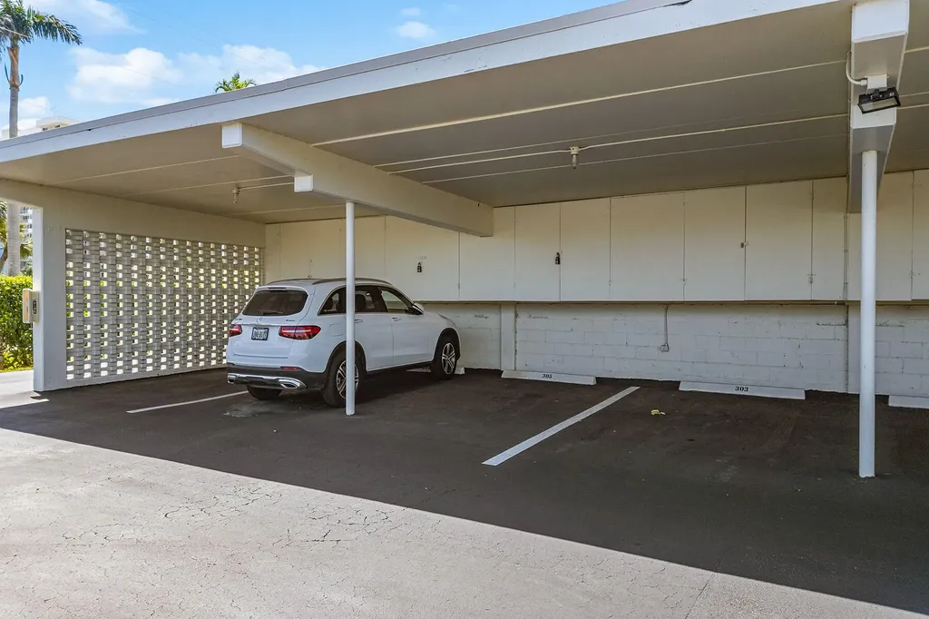 220 Seaview Court Marco Island FL 34145