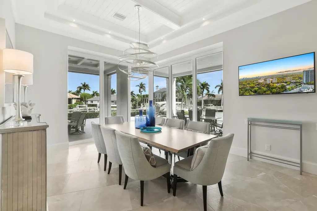 689 Pelican Court Marco Island FL 34145