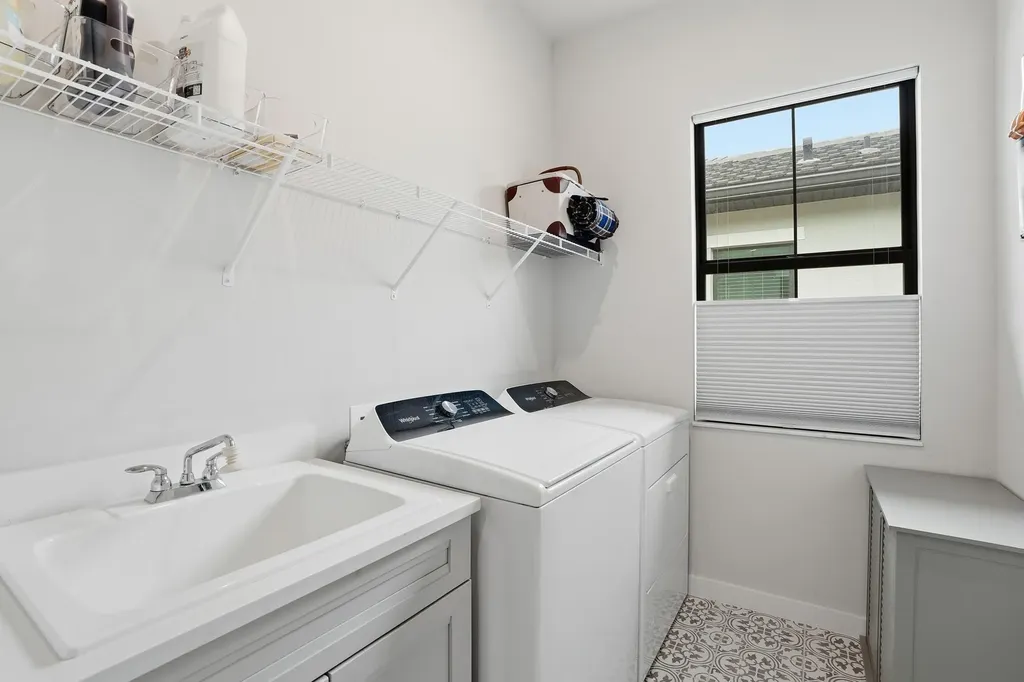 14708 Kingfisher Loop Naples FL 34120