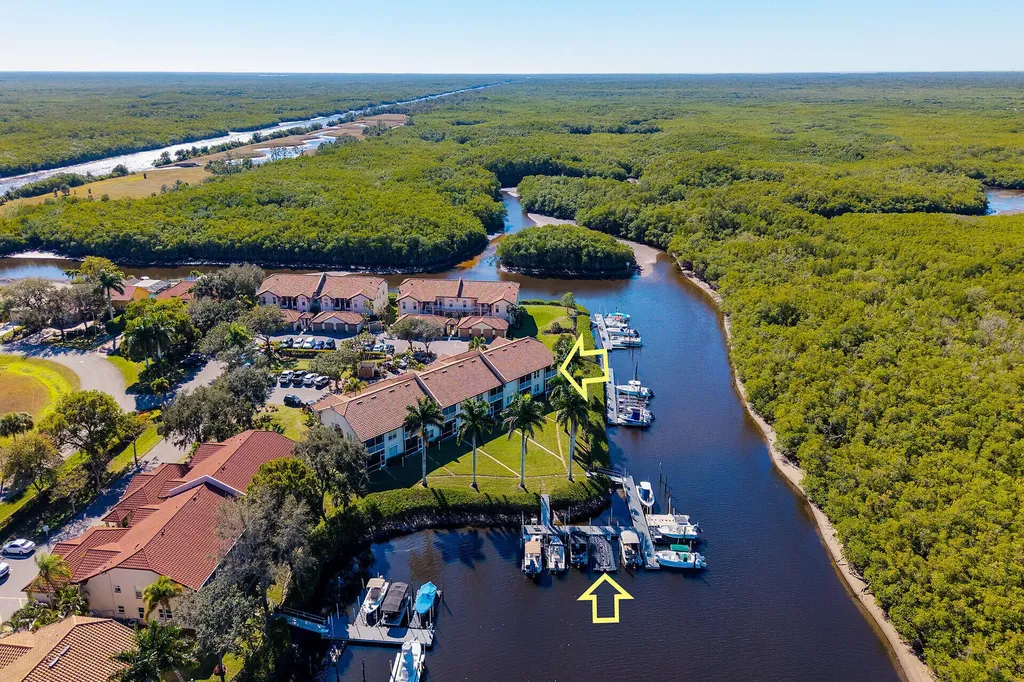 162 Newport Drive Naples FL 34114