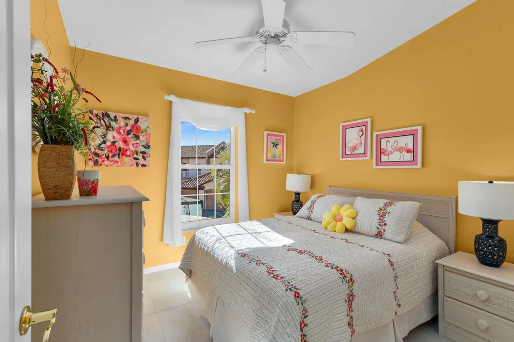 162 Newport Drive Naples FL 34114