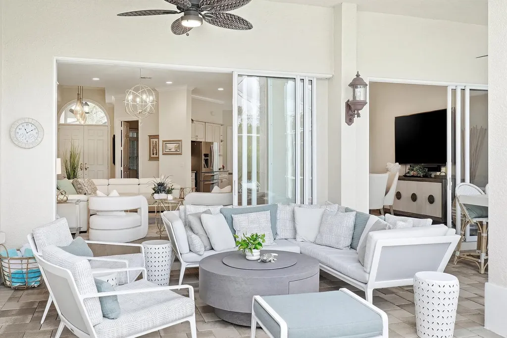 8425 Mallards Way Naples FL 34114