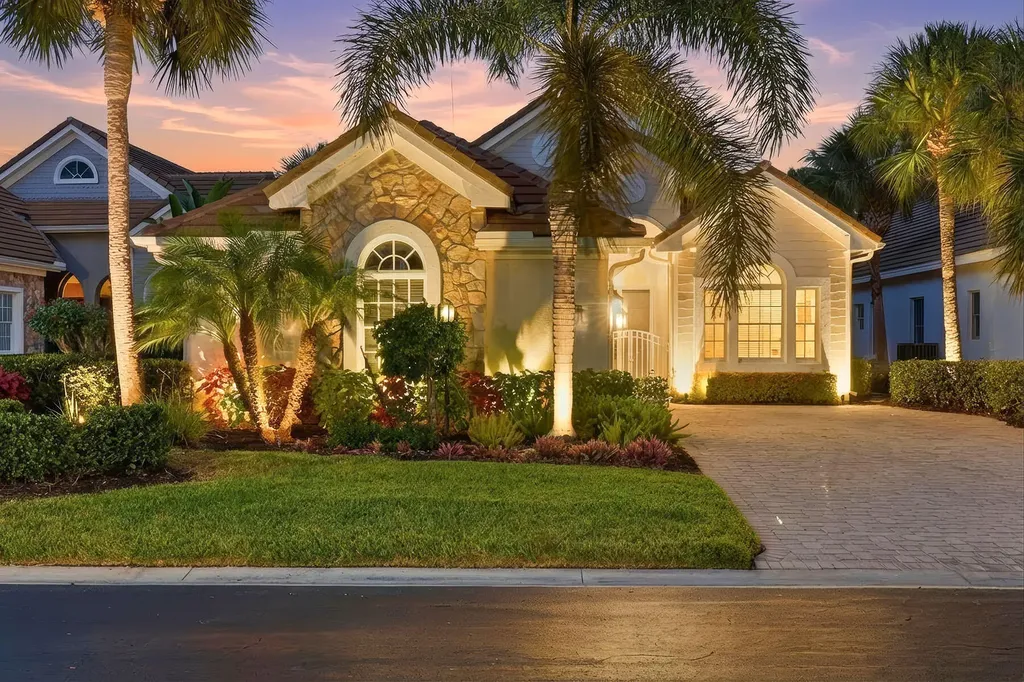 8425 Mallards Way Naples FL 34114