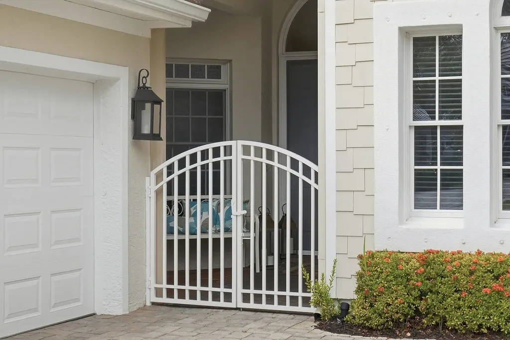 8425 Mallards Way Naples FL 34114