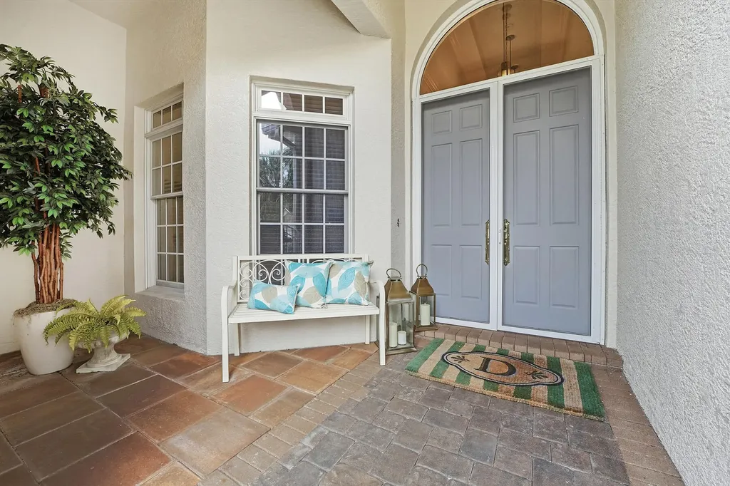 8425 Mallards Way Naples FL 34114