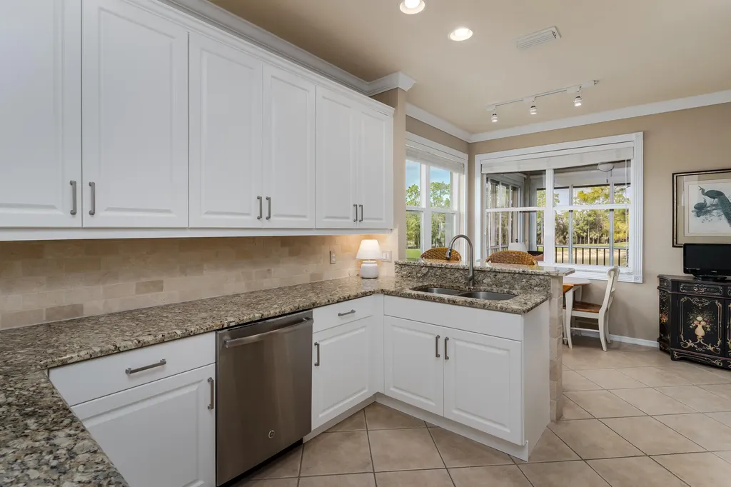 3989 Bishopwood Court W Naples FL 34114