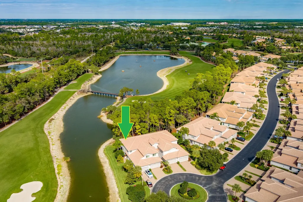 3989 Bishopwood Court W Naples FL 34114