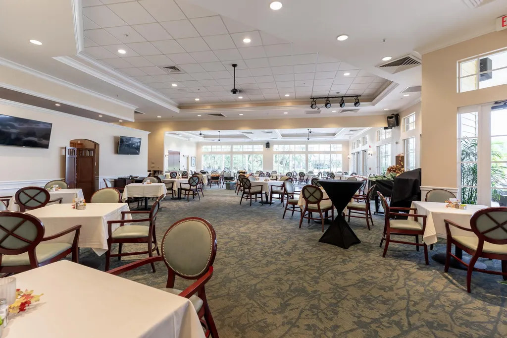 3989 Bishopwood Court W Naples FL 34114