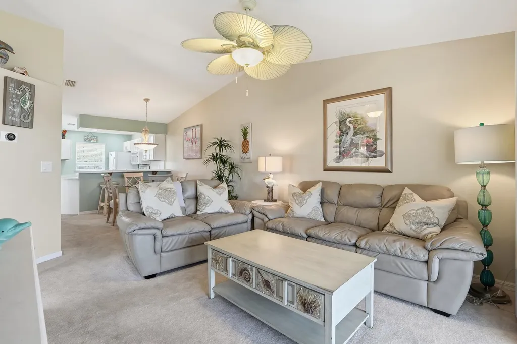 1175 Mainsail Drive Naples FL 34114