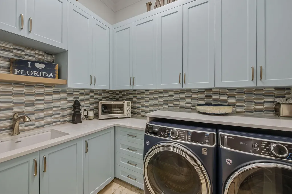 3837 Mahogany Bend Drive Naples FL 34114