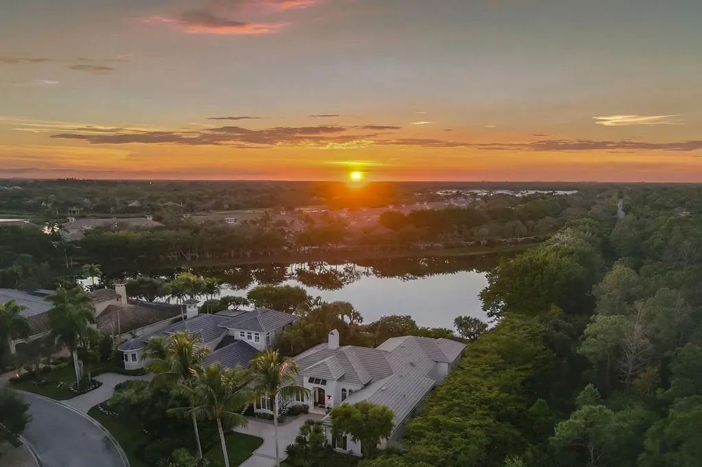 3837 Mahogany Bend Drive Naples FL 34114