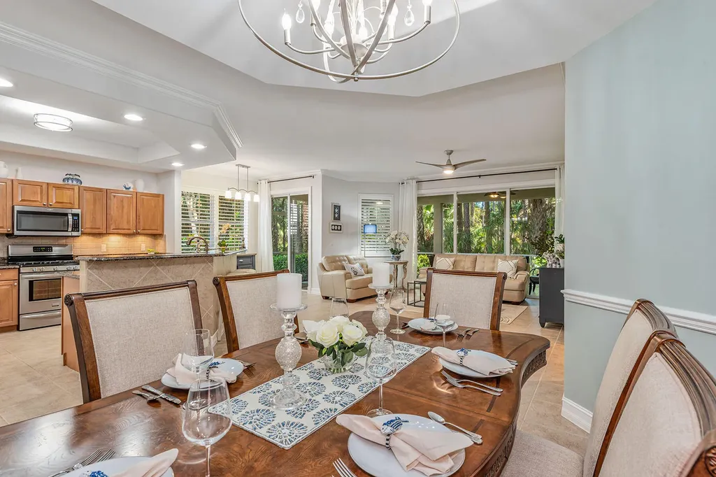 2012 Tarpon Bay Drive N Naples FL 34119