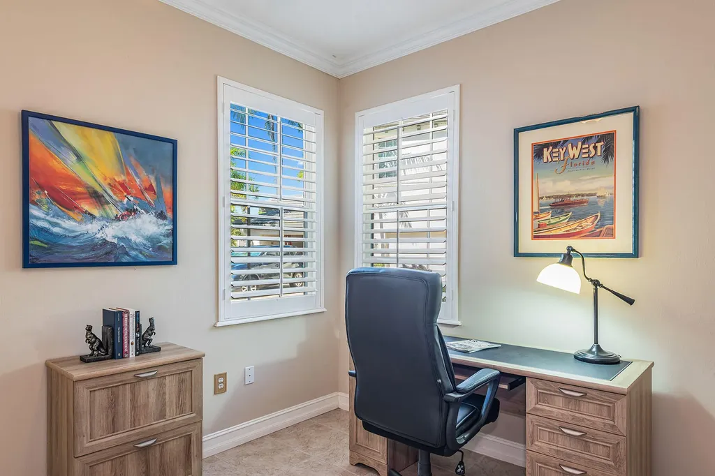 2012 Tarpon Bay Drive N Naples FL 34119