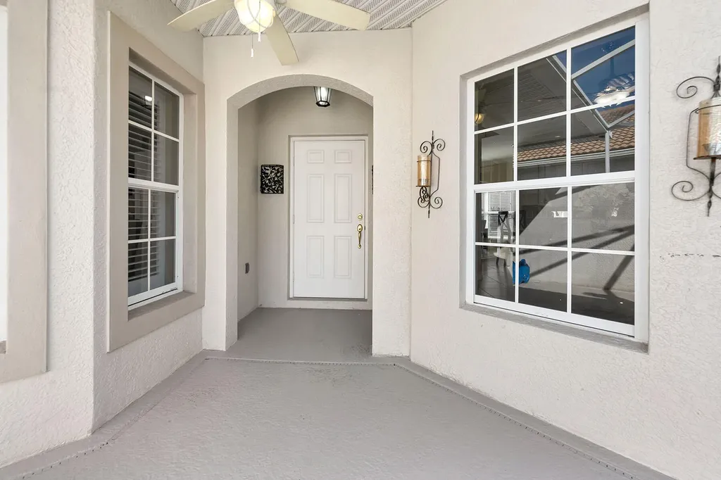 104 Glen Eagle Circle Naples FL 34104