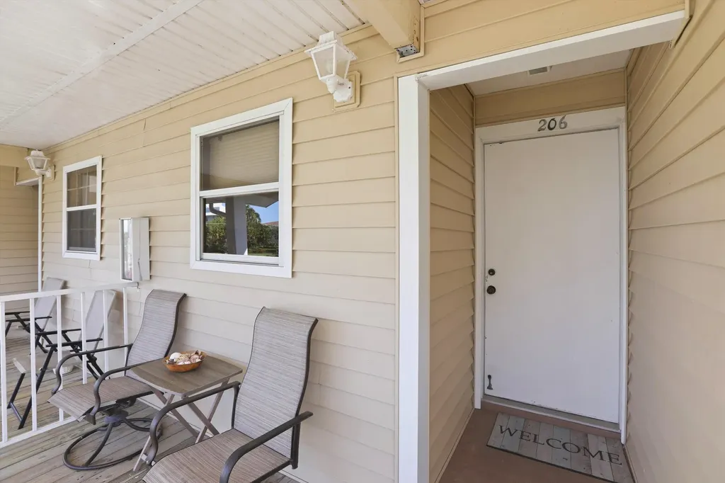 1060 Swallow Avenue Marco Island FL 34145