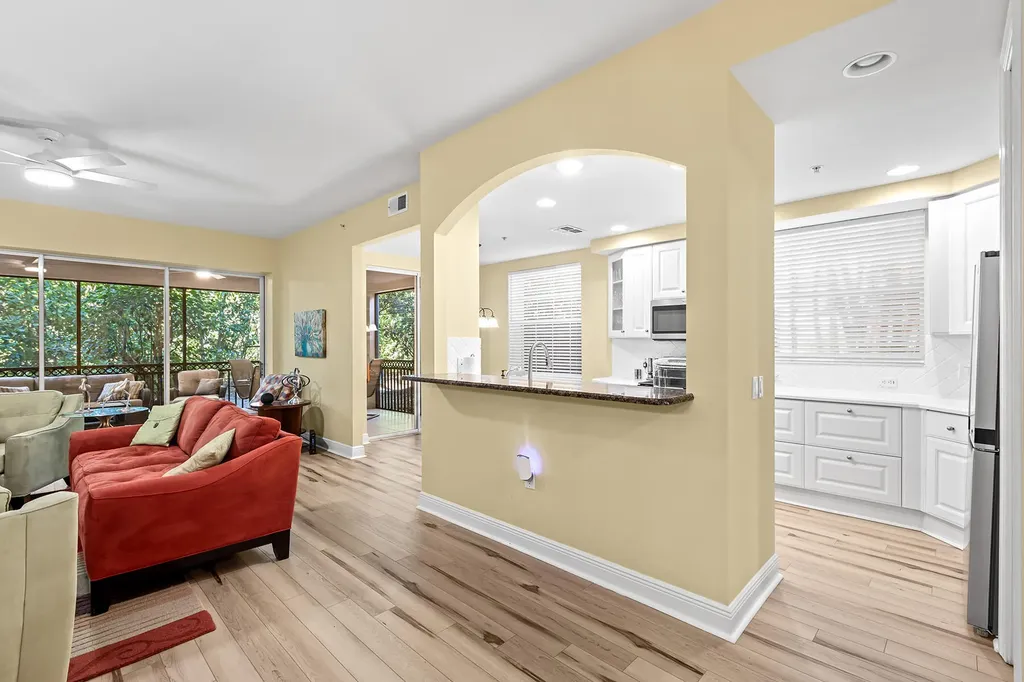 3985 Deer Crossing Naples FL 34114