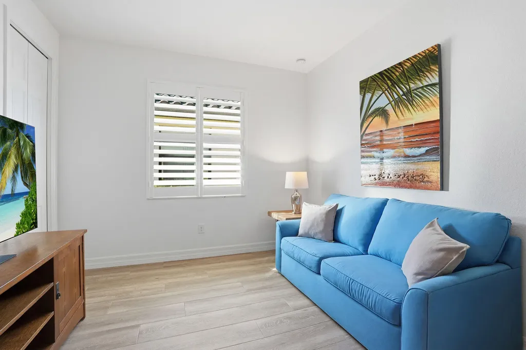 3022 Aviamar Circle Naples FL 34114