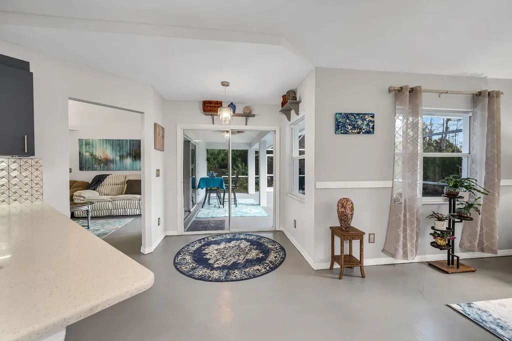 220 37th Avenue NE Naples FL 34120