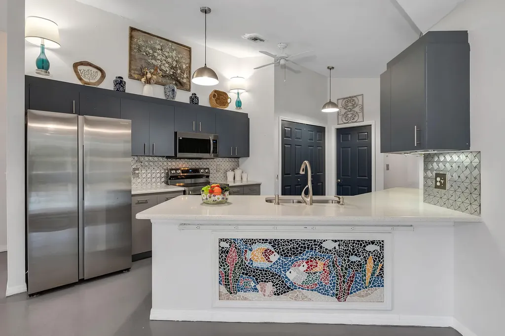 220 37th Avenue NE Naples FL 34120