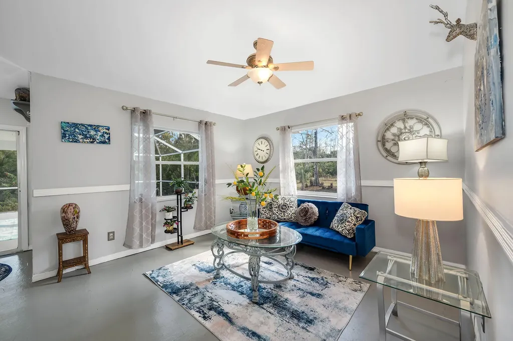 220 37th Avenue NE Naples FL 34120