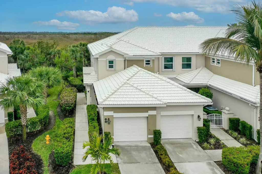 4685 Hawks Nest Way Naples FL 34114
