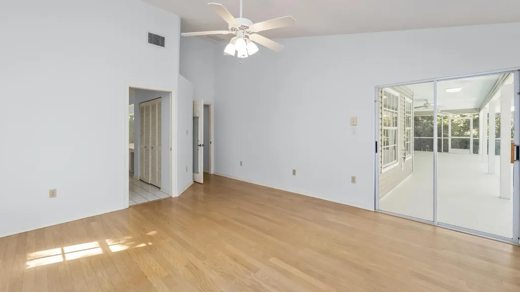 60 Brampton Lane Naples FL 34104