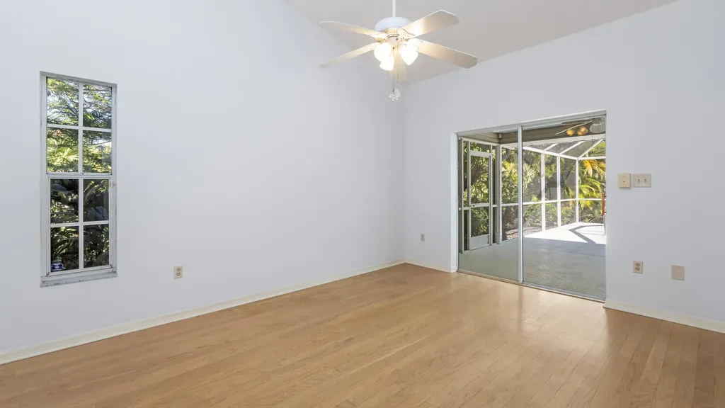 60 Brampton Lane Naples FL 34104