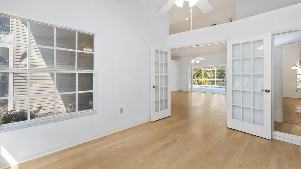 60 Brampton Lane Naples FL 34104