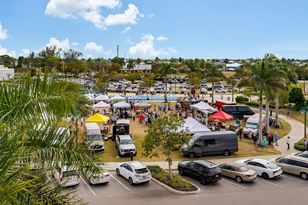 886 Park Avenue Marco Island FL 34145