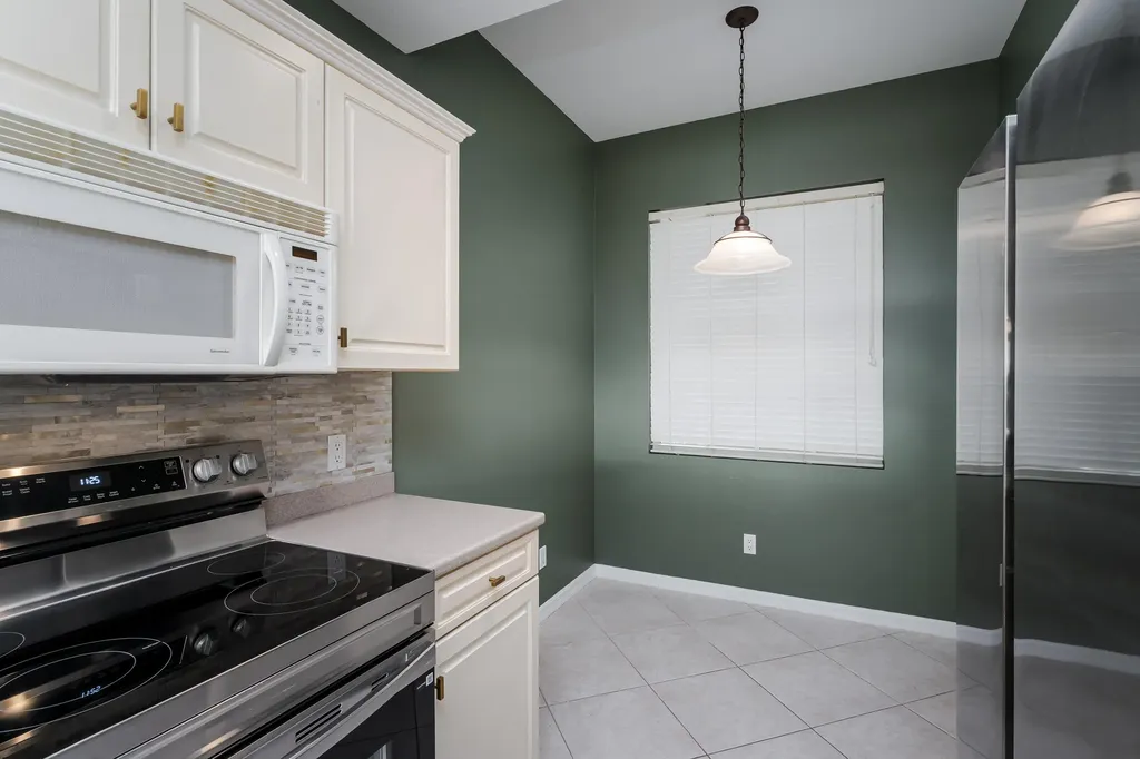 886 Park Avenue Marco Island FL 34145