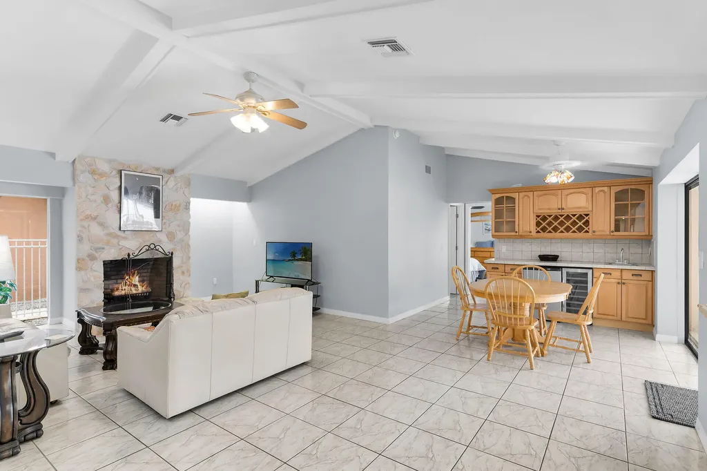 1321 N Collier Boulevard Marco Island FL 34145