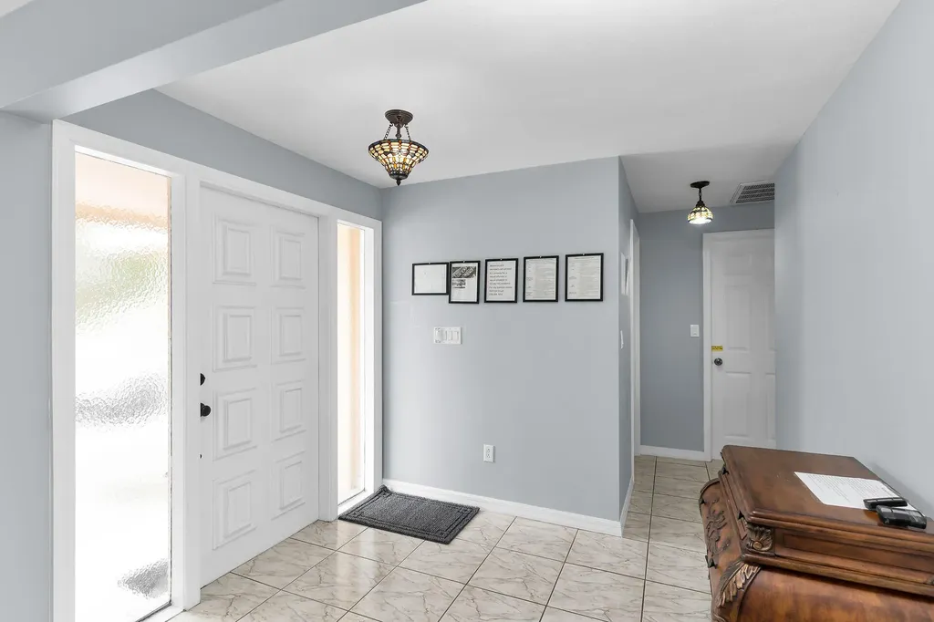 1321 N Collier Boulevard Marco Island FL 34145