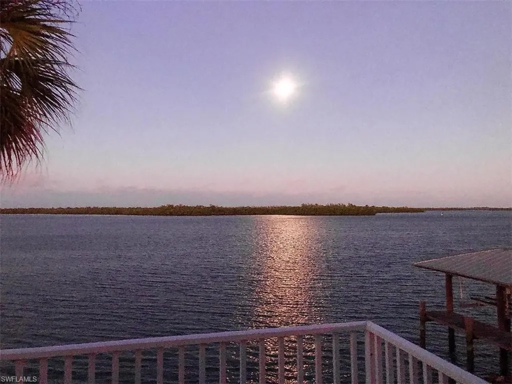 410 Cristobal Street Naples FL 34113