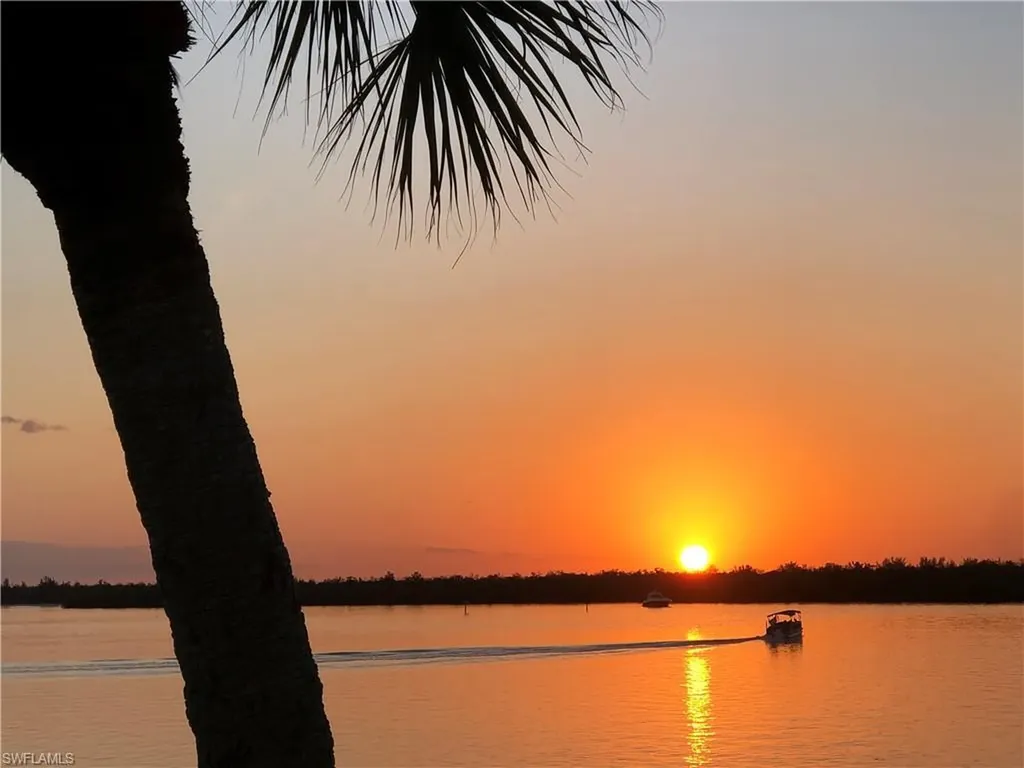 410 Cristobal Street Naples FL 34113