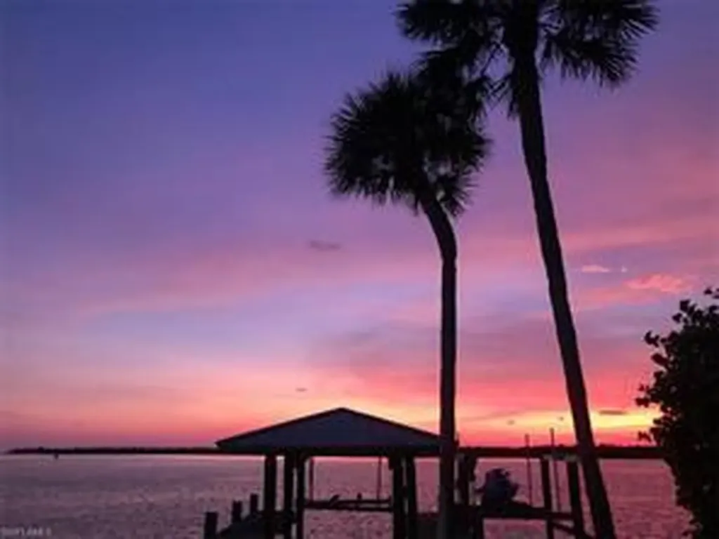 410 Cristobal Street Naples FL 34113