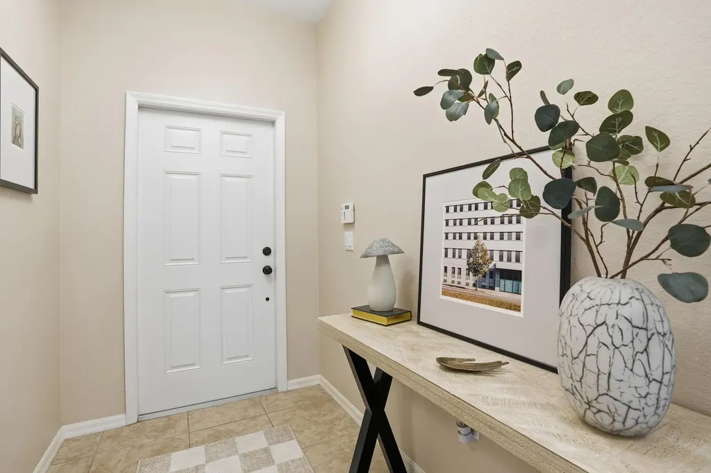 14282 Manchester Drive Naples FL 34114