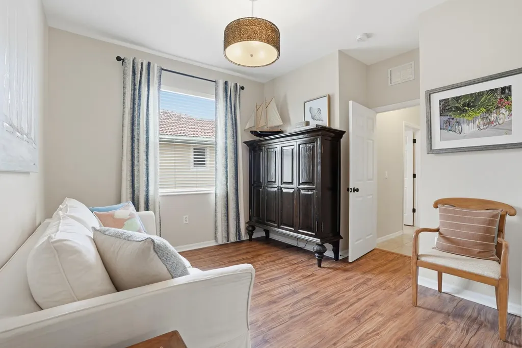 14282 Manchester Drive Naples FL 34114