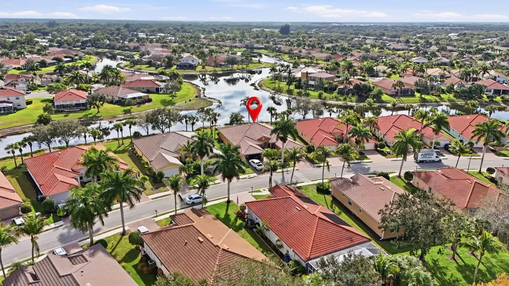 14282 Manchester Drive Naples FL 34114