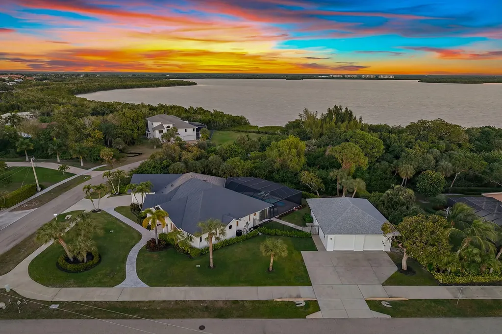 535 Inlet Drive Marco Island FL 34145