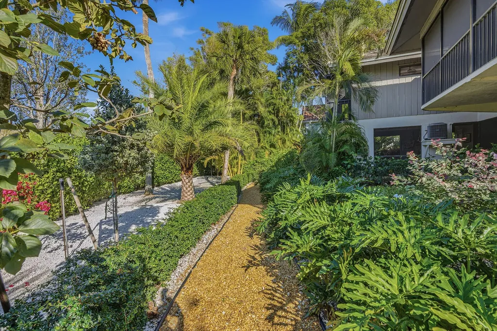 386 Live Oak Lane Marco Island FL 34145