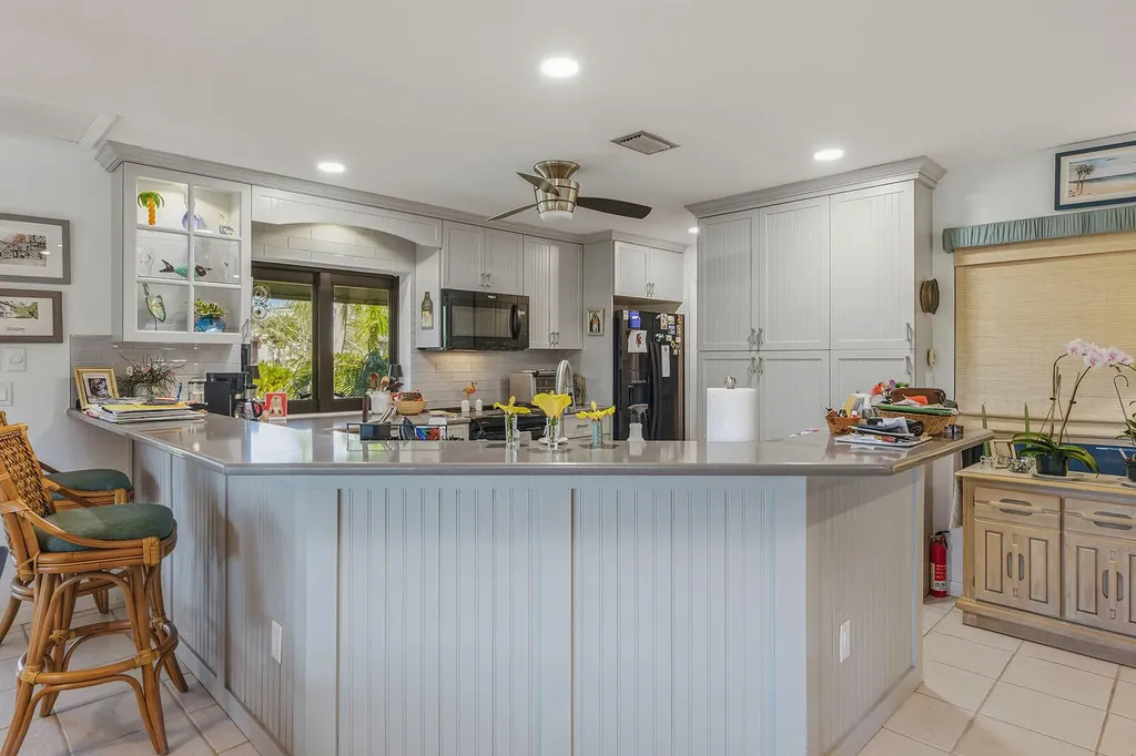 386 Live Oak Lane Marco Island FL 34145