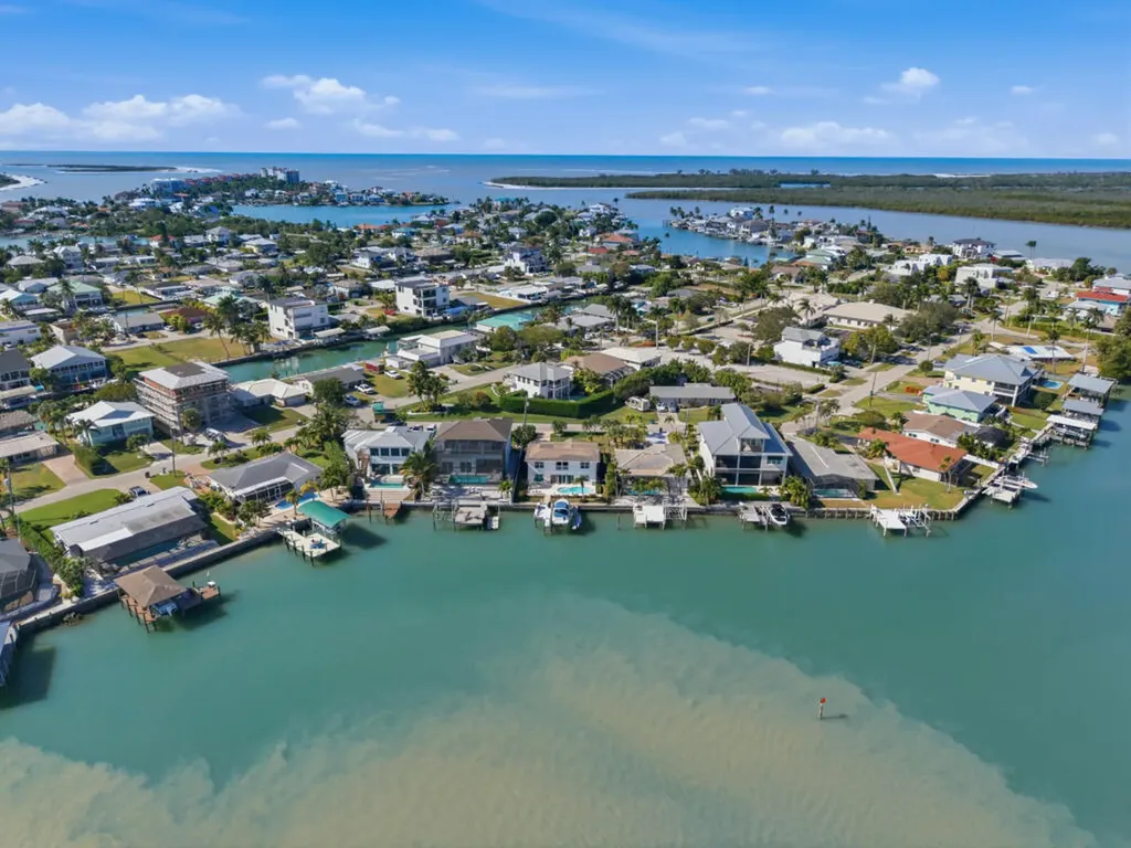 141 Pago Pago Drive E Naples FL 34113