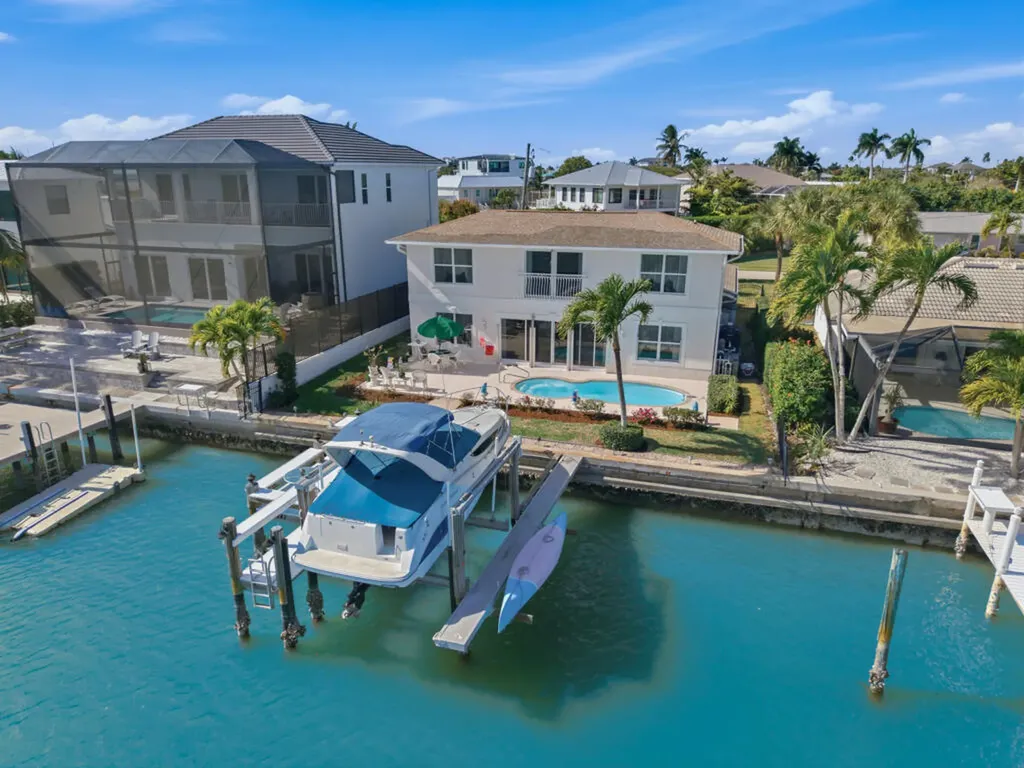 141 Pago Pago Drive E Naples FL 34113