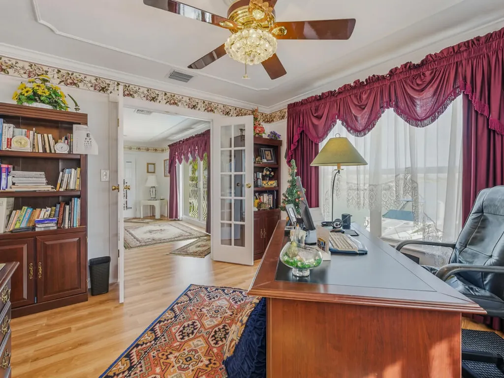 141 Pago Pago Drive E Naples FL 34113