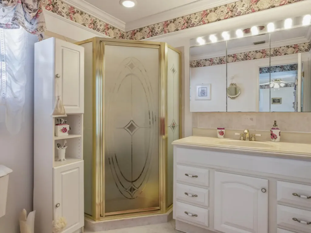 141 Pago Pago Drive E Naples FL 34113