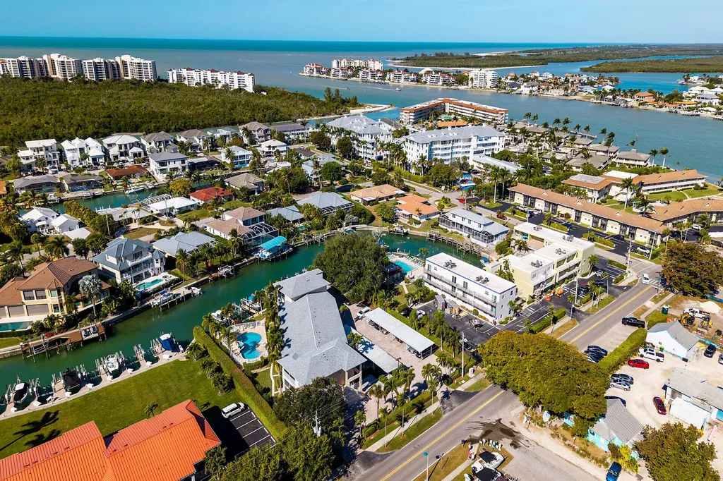 1136 Bald Eagle Drive Marco Island FL 34145